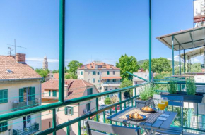 Balcony central apartment